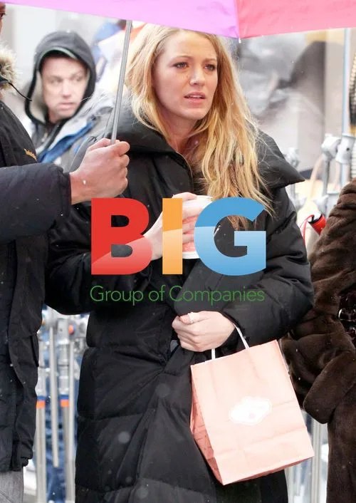 Kelly Rutherford and Blake Lively on Gossip Girl Set