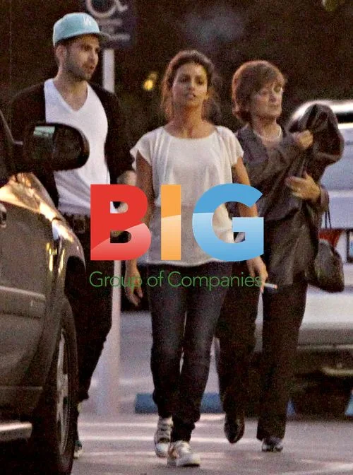 Penelope Cruz gives birth in LA