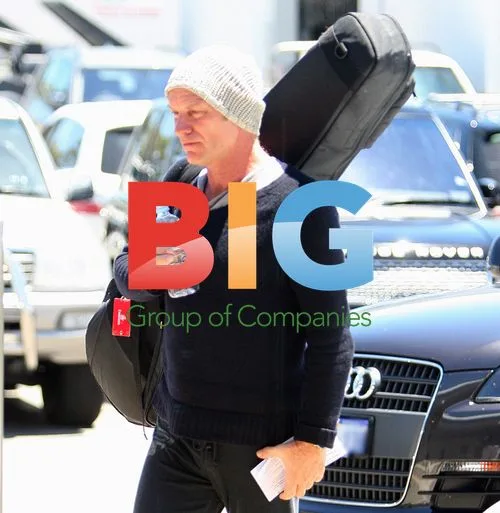 Sting Departs Perth Airport