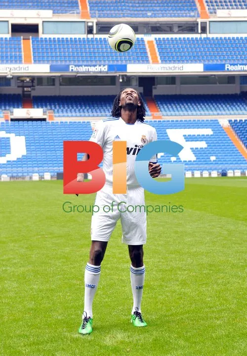 Emmanuel Adebayor joins Real Madrid