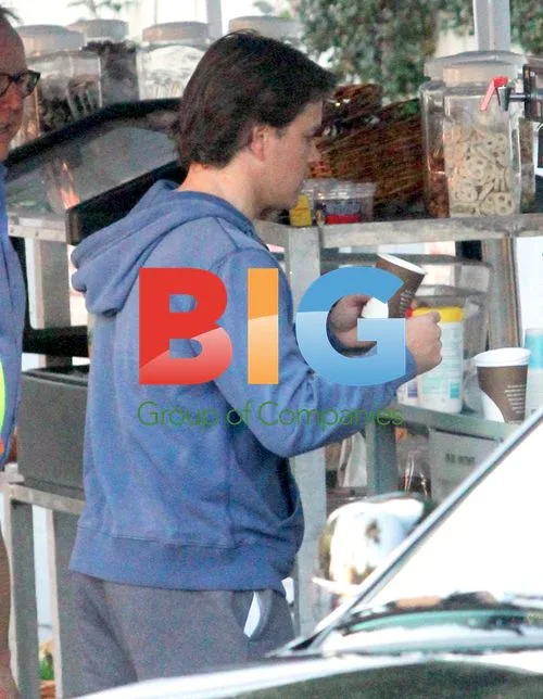 Matt Damon on set of "We Bought a Zoo"