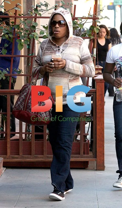 Macy Gray at Medical Building in Beverly Hills