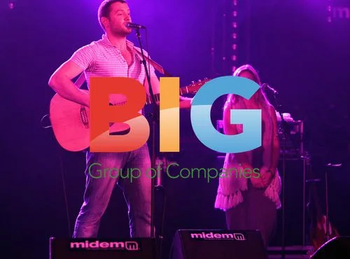 Charlotte Church Performs with Jonathan Powell at Midem Festival