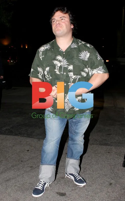Jack Black Flexes Muscles at LA Restaurant