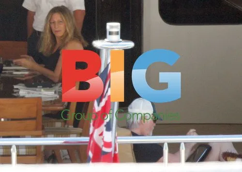 Barbra Streisand and Josh Brolin on Caribbean Holiday