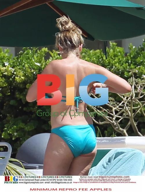 Claire Sweeney Relaxes on Caribbean Beach