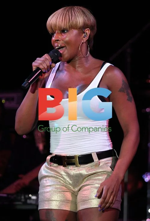 Mary J. Blige Performs at Reggae Festival