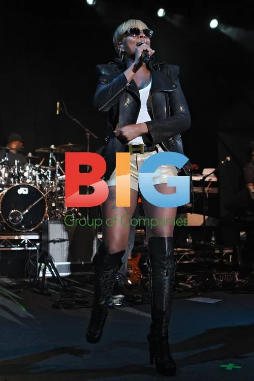 Mary J. Blige at Raggamuffin Festival