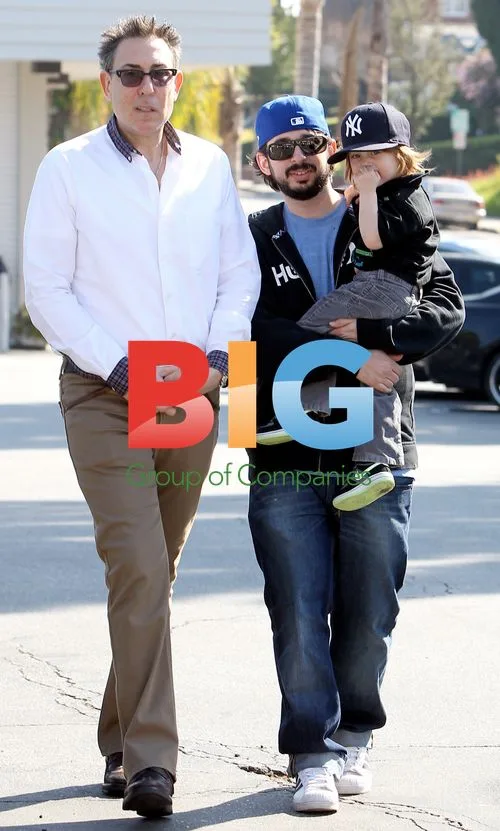 Jordan Bratman with son Max after split