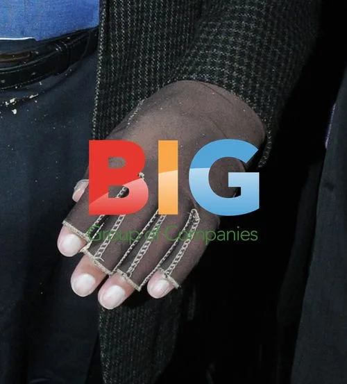 Morgan Freeman Leaves Scotts in London