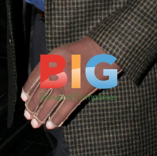 Morgan Freeman Leaving Scotts in London