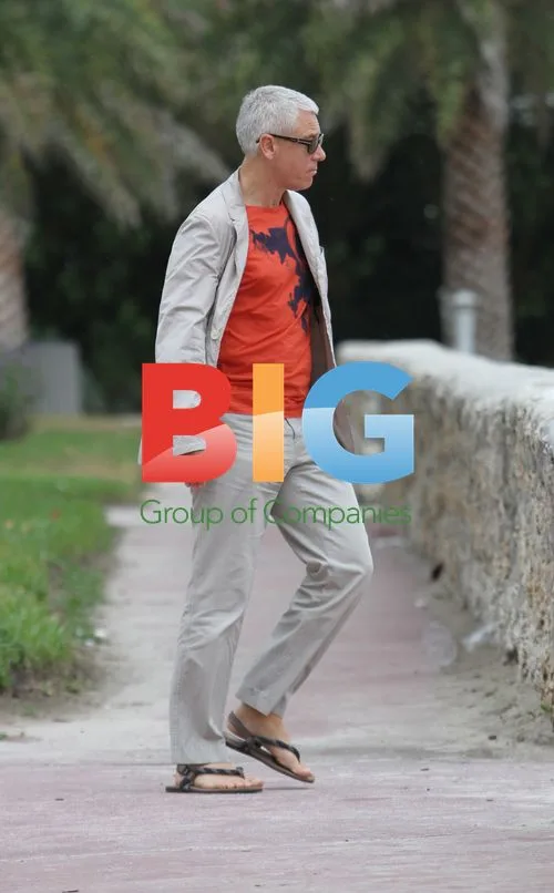 U2's Adam Clayton strolls in Miami