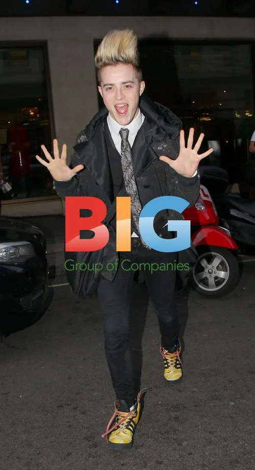 Jedward Outside The Mayfair Hotel