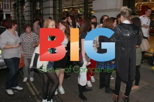 Jedward Spotted Outside Mayfair Hotel