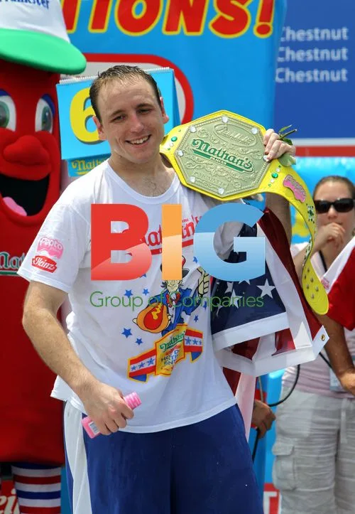 Joey Chestnut Wins 2011 Nathan's Hot Dog Eating Contest