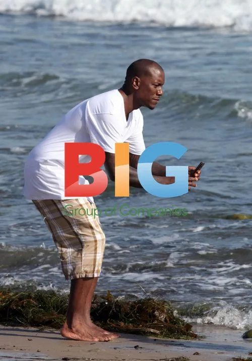 Tyrese Gibson with daughter Nayla at Malibu beach