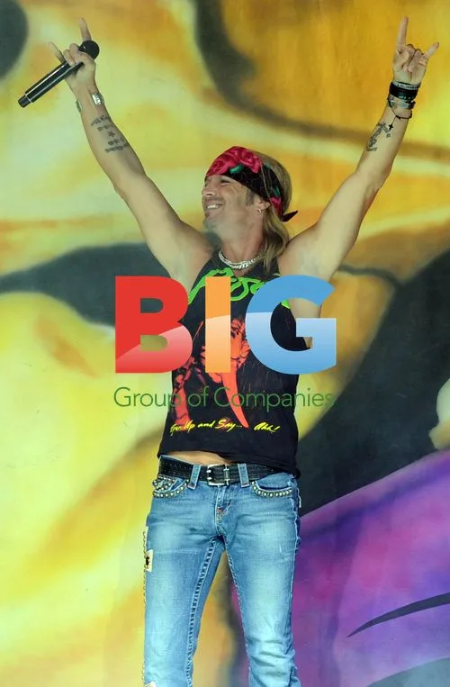 Bret Michaels of Poison performs at Hard Rock Live