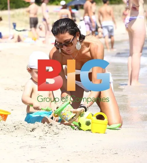 Elisabetta Gregoraci and Son at Beach