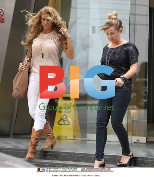 Katie Price and Peter Andre Leaving Solicitors Office
