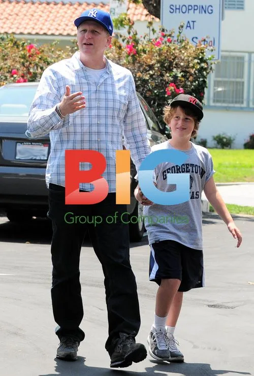 Michael Rapaport and Son Shopping
