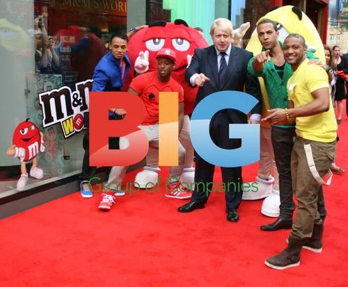 Boris Johnson, JLS & Alexander Burke at M&M Store