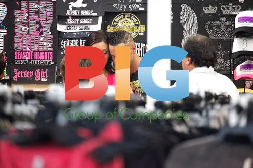 J WOWW, The Situation and Ronnie at Tee Shirt Store