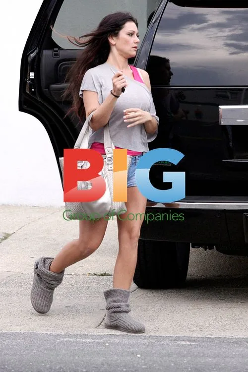 J WOWW, The Situation and Ronnie at Tee Shirt Store