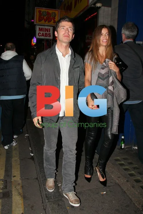 Noel Gallagher and Wife Enjoy Night Out
