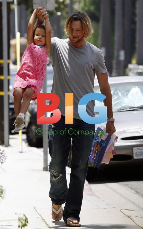 Gabriel Aubry and Nahla Leaving Center