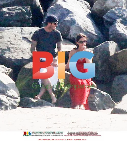Beckhams Celebrate Anniversary