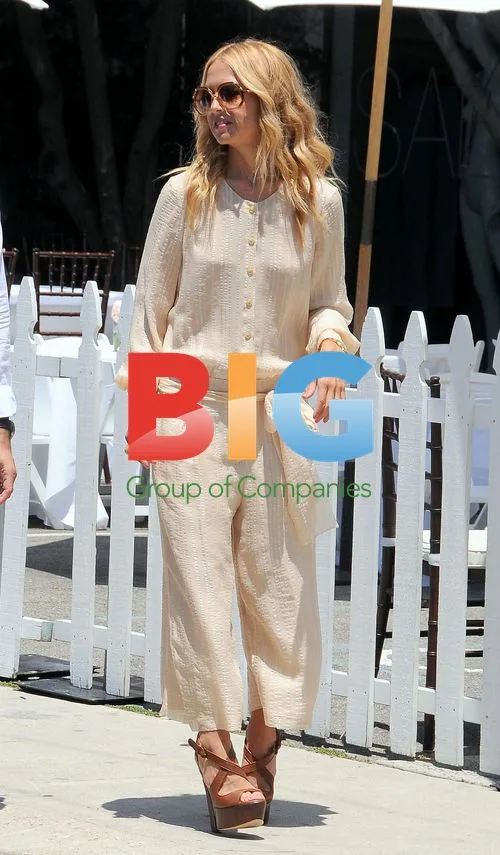 Rachel Zoe Lunching in West Hollywood