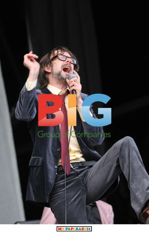Jarvis Corcker mocks News Of The World at T In The Park