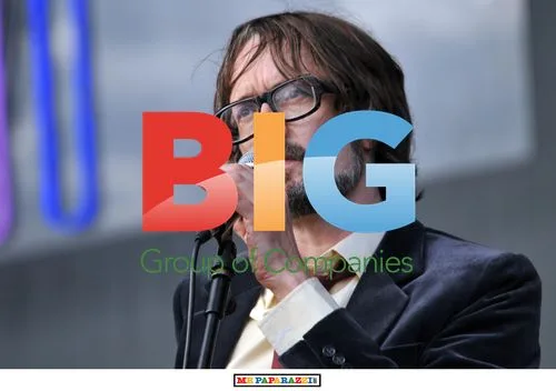 Jarvis Corcker Mocks News Of The World
