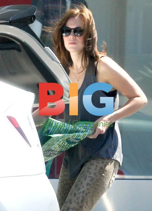 Mandy Moore at Glamour Salon in LA