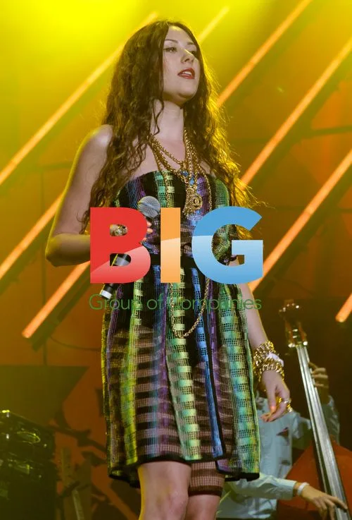 Eliza Doolittle at Orange Rock Corps 2011