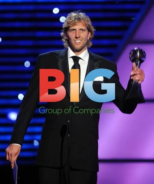 Dirk Nowitzki Accepts ESPY Award