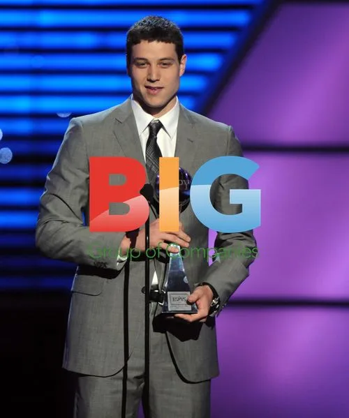 Jimmer Fredette Accepts ESPY Award