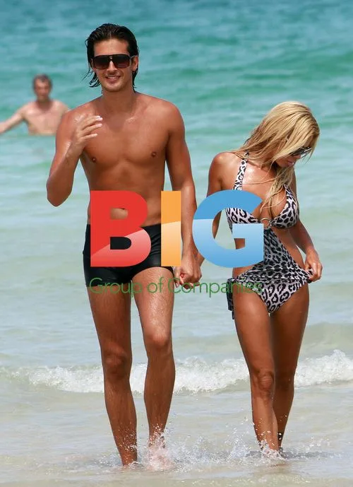Shauna Sand Vacationing with Husband in Miami