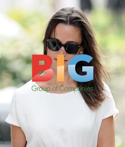 Pippa Middleton Runs Errands in London