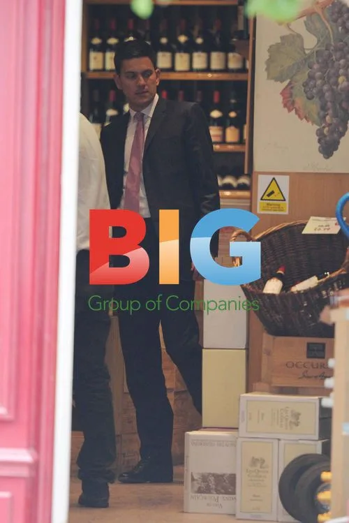 MP David Miliband Spotted Shopping