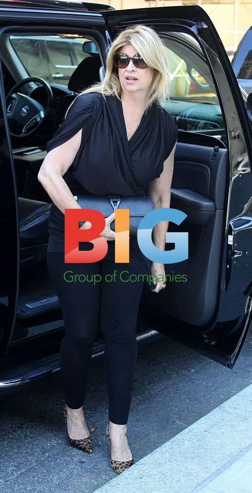 Kirstie Alley arrives at NYC hotel