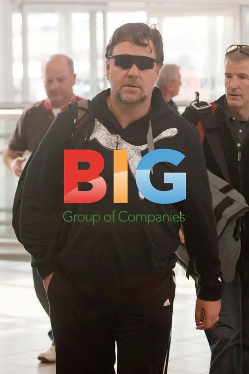 Russell Crowe at Sydney Airport