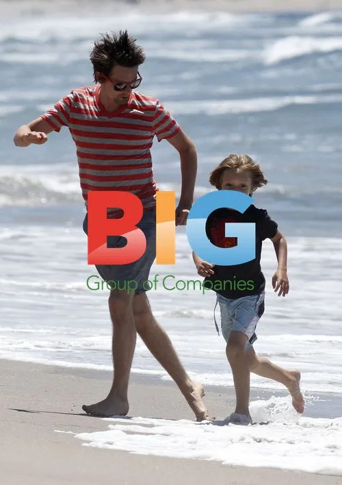 Ryder Robinson and Matthew Bellamy stroll in Malibu