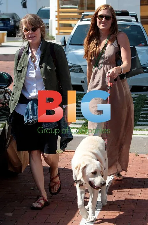 Sissy Spacek and Schuyler Fisk Shopping in Malibu