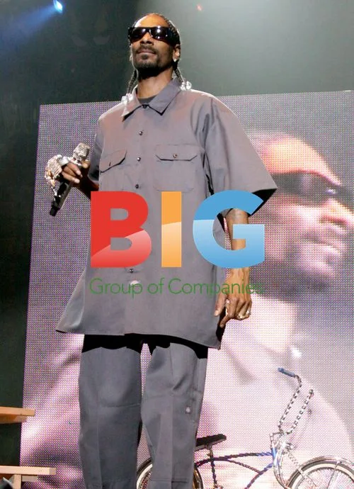 Snoop Dogg Performs in Manchester