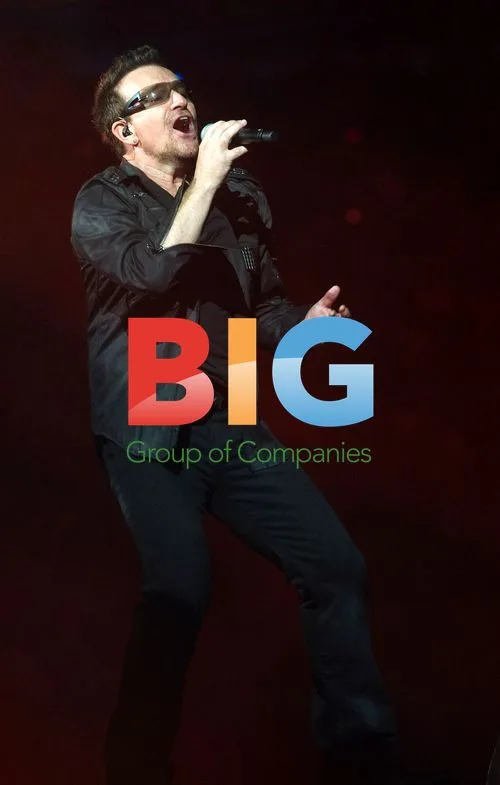Bono Performs with U2 at New Meadowlands Stadium