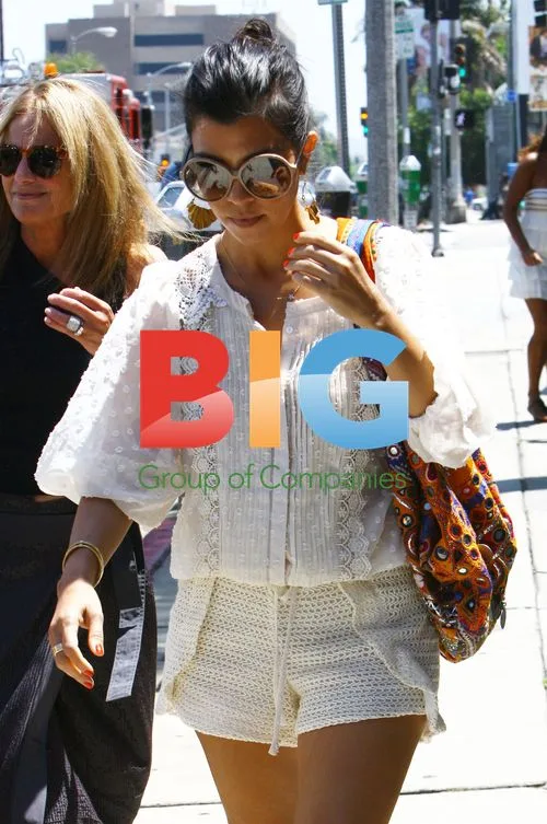 Kourtney Kardashian's Vegas Shopping Trip