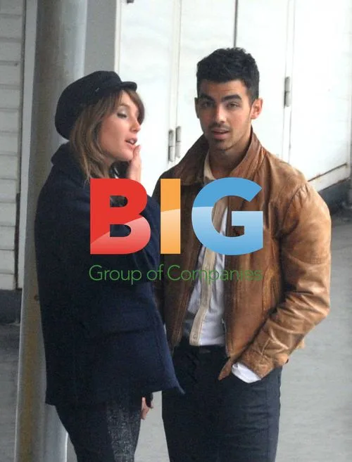 Joe Jonas Filming Music Video