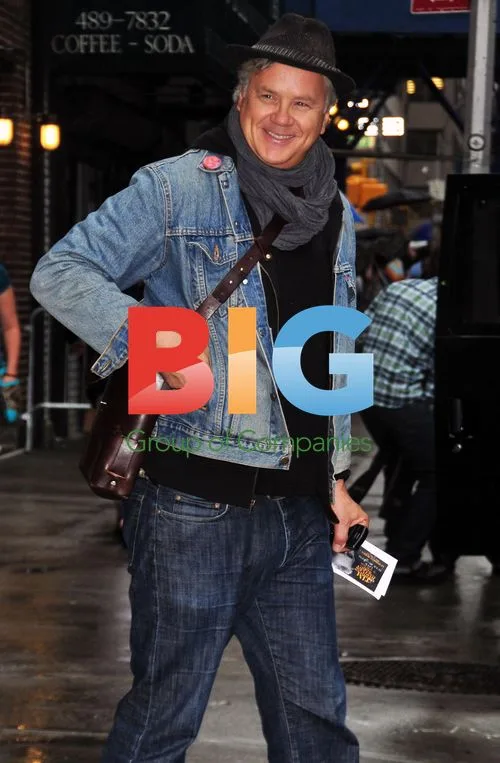 Tim Robbins Leaves "Letterman" Taping