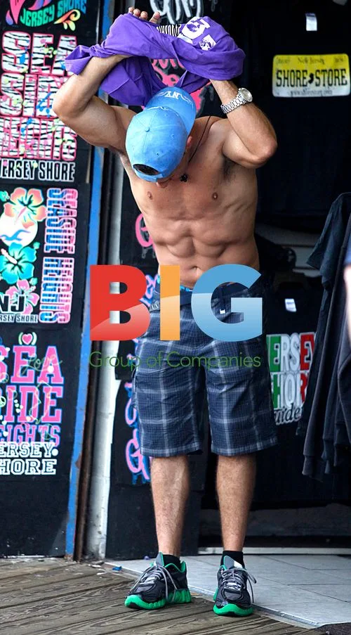 Jersey Shore Cast at The Shore Store